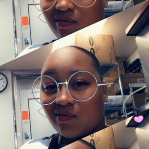 Meet your Posher, Sierra